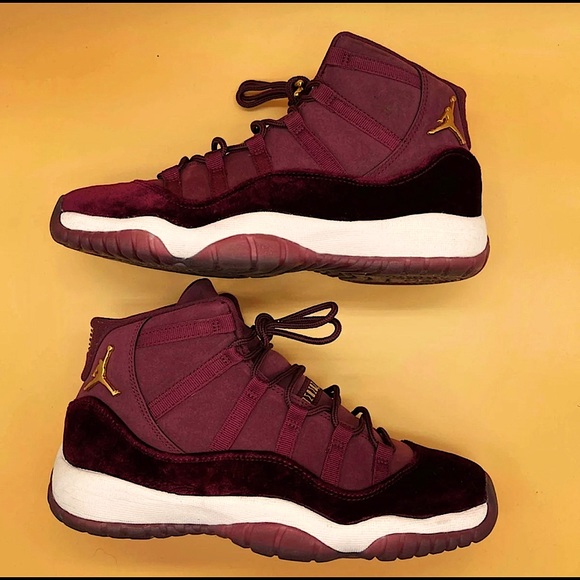 Jordan 11 Heiress Maroon GS